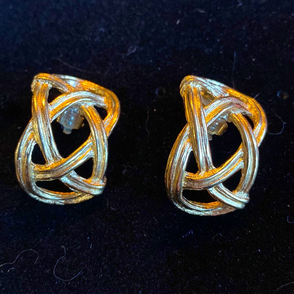 Givenchy clip on basket weave earrings